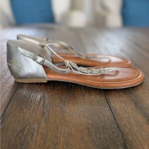 Antonia Melani Women’s Silver Embellished Flat Sandals Size 9.5